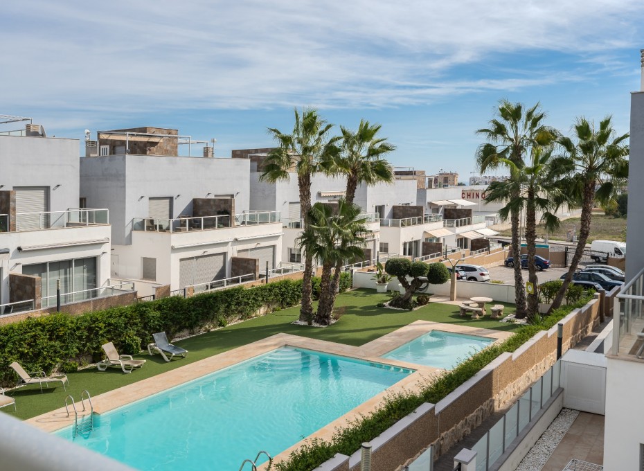 Herverkoop - Appartement -
Orihuela Costa - Punta Prima