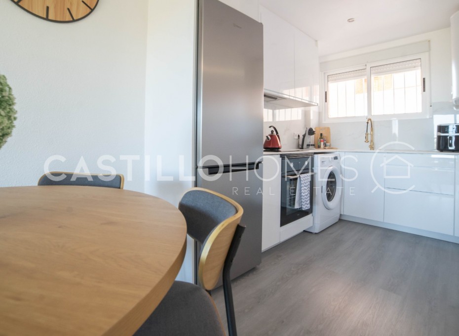 Herverkoop - Appartement -
Orihuela Costa - Punta Prima