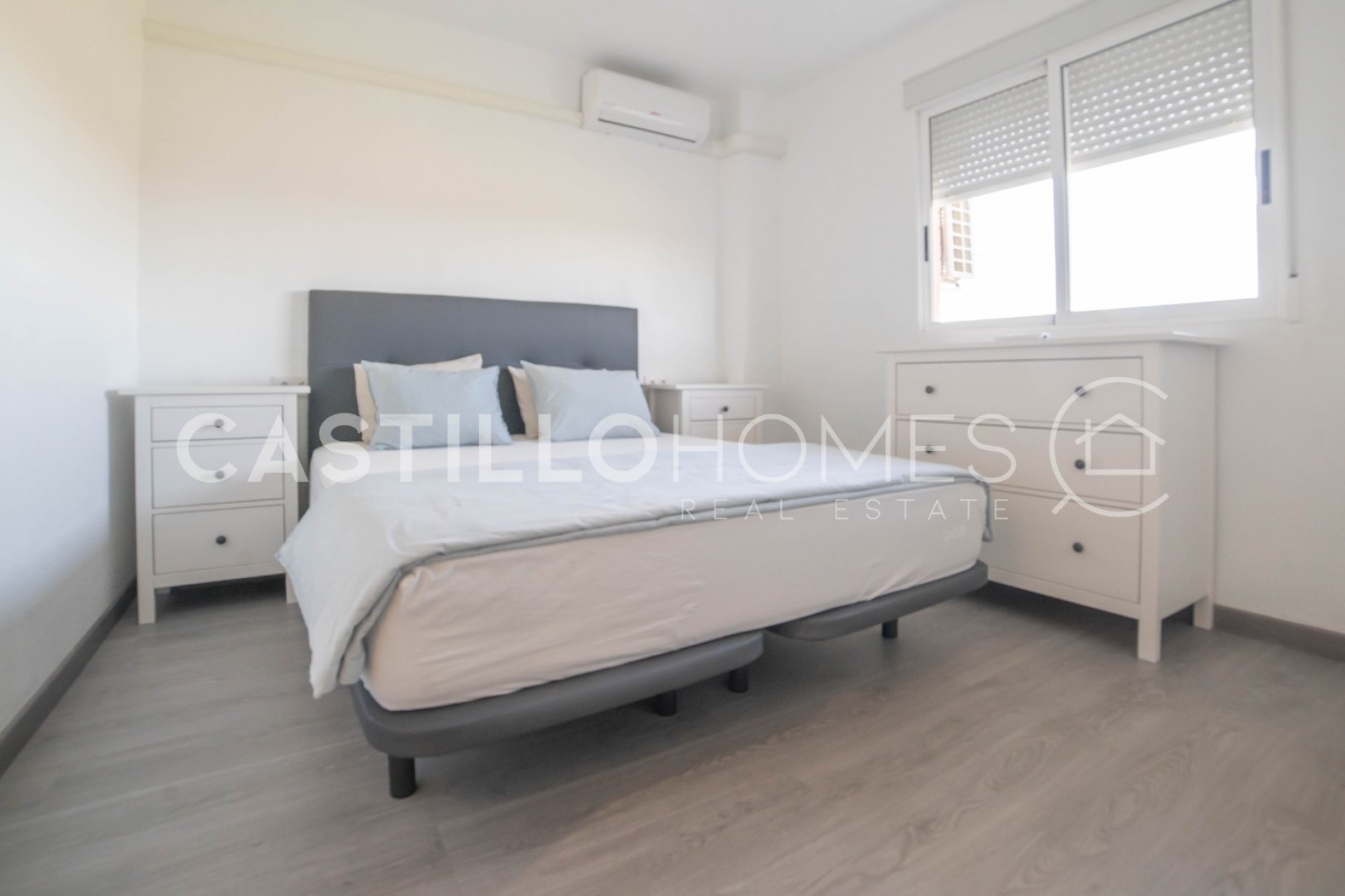 Herverkoop - Appartement -
Orihuela Costa - Punta Prima