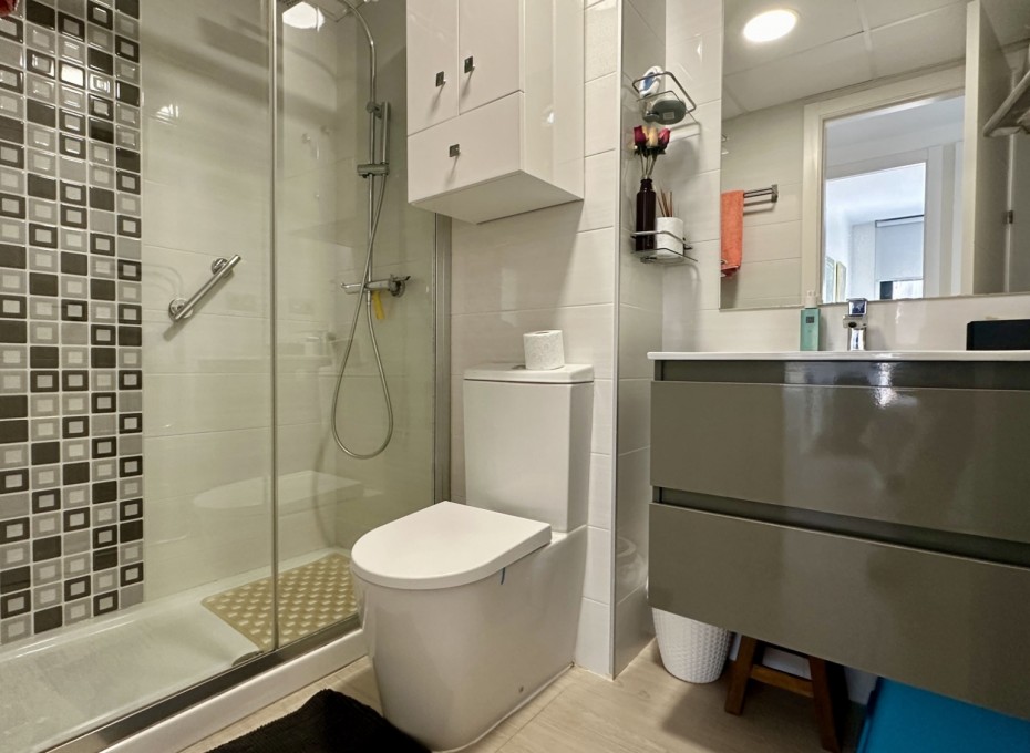 Herverkoop - Appartement -
Orihuela Costa - Punta Prima