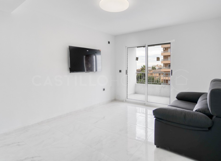 Herverkoop - Appartement -
Orihuela Costa - Punta Prima