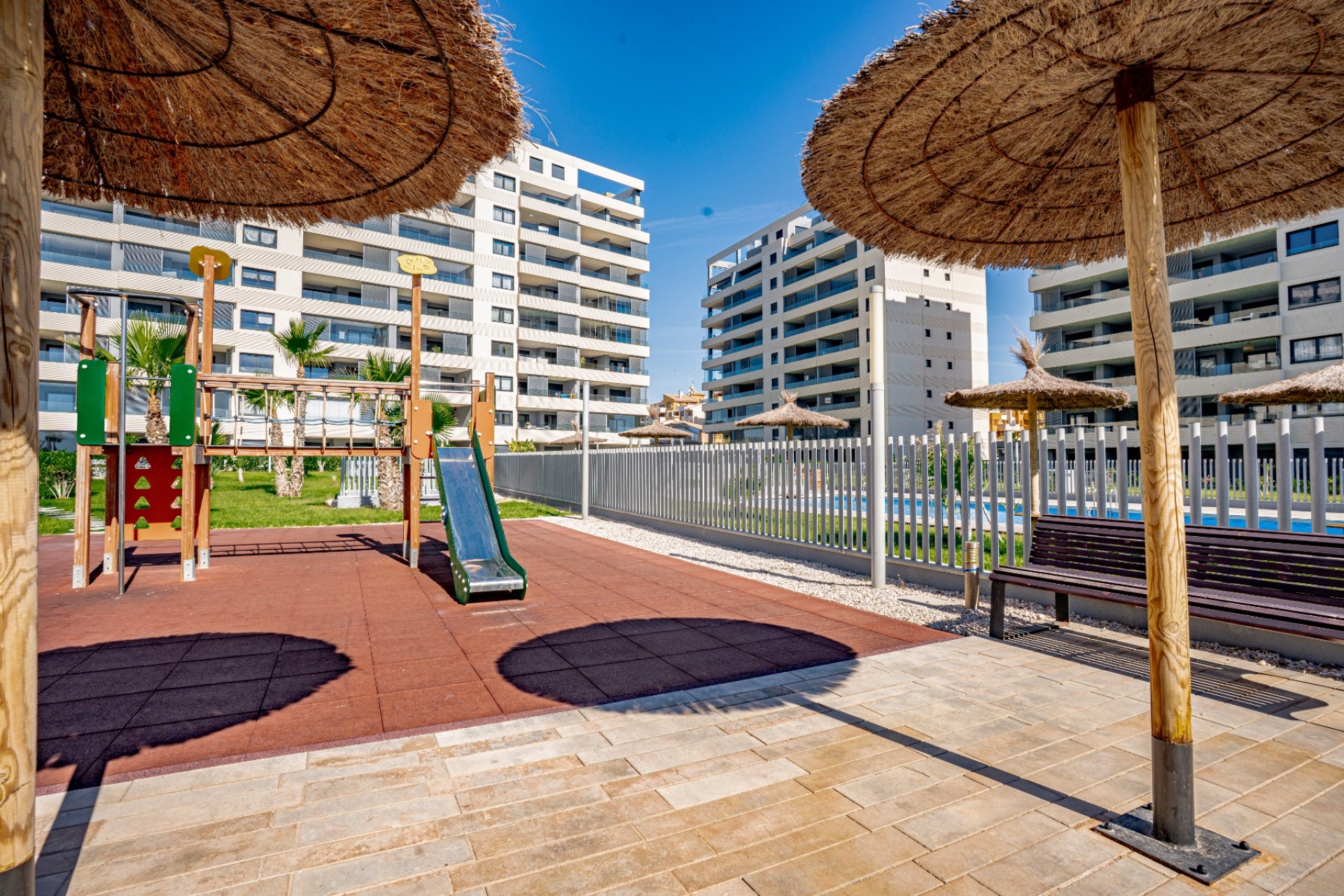 Herverkoop - Appartement -
Orihuela Costa - Punta Prima