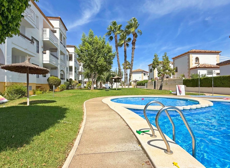 Herverkoop - Appartement -
Orihuela Costa - Villamartín