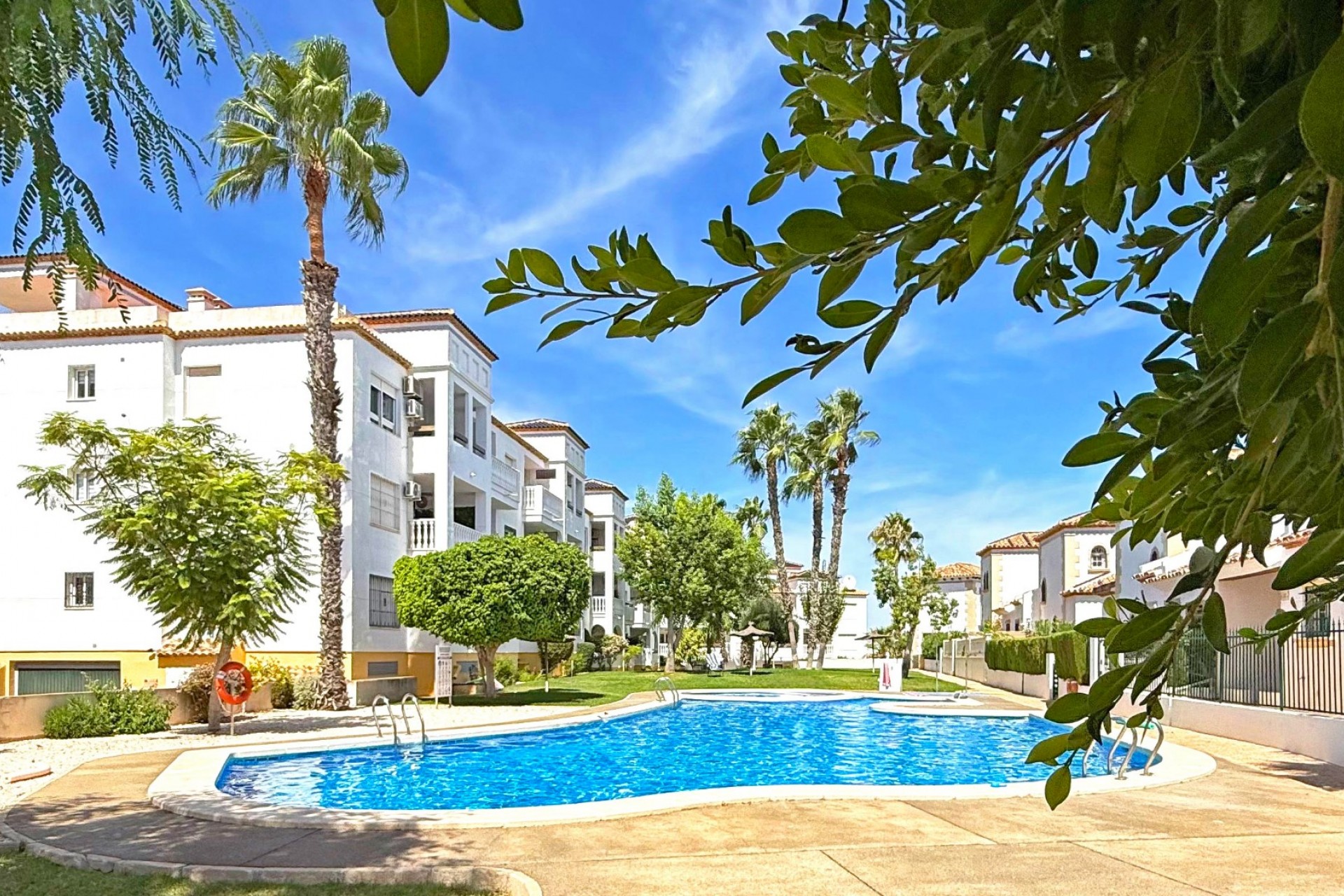 Herverkoop - Appartement -
Orihuela Costa - Villamartín
