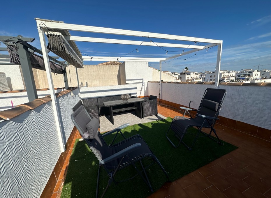 Herverkoop - Appartement -
Orihuela - Entre Naranjos Vistabella