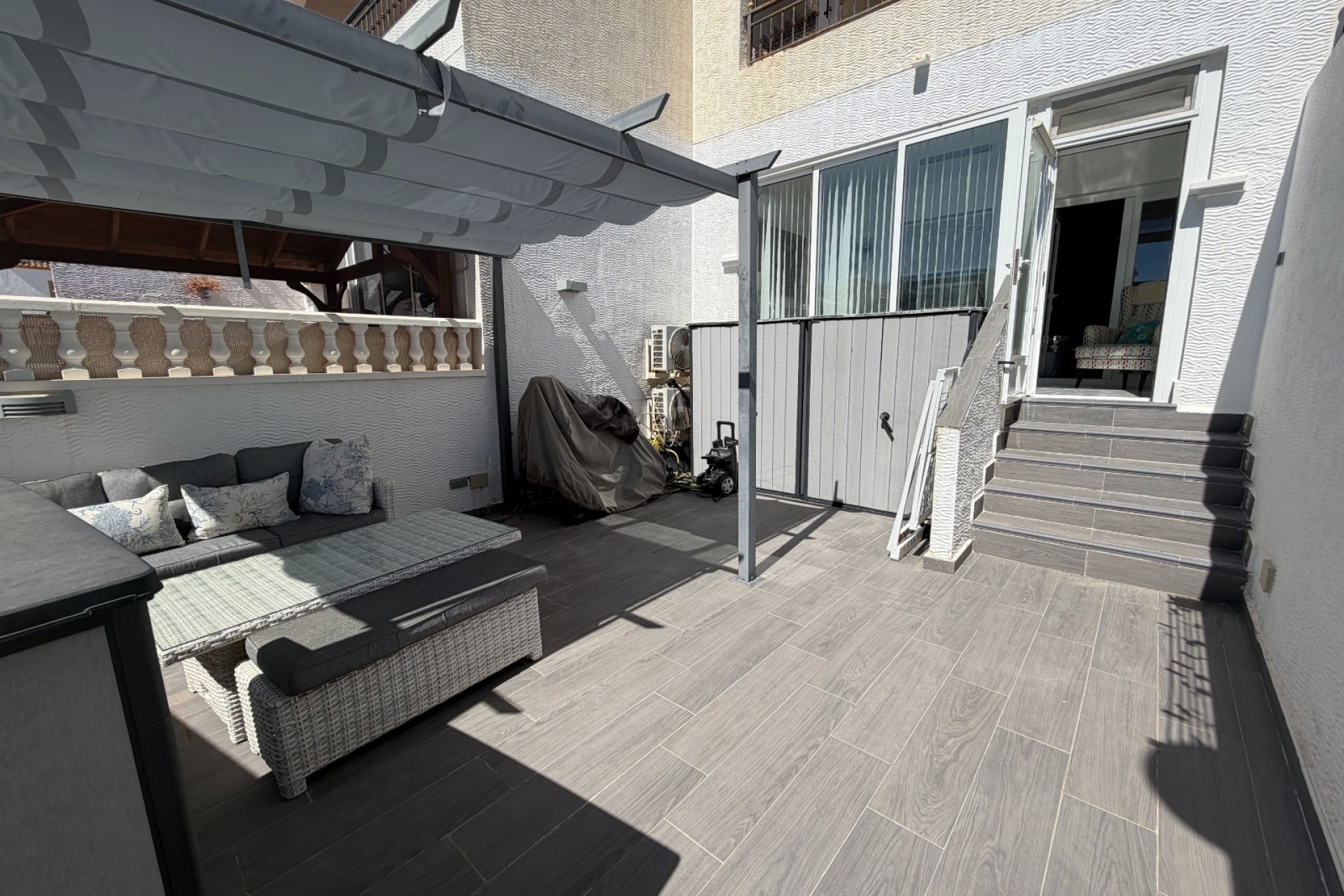 Herverkoop - Appartement -
Orihuela - Entre Naranjos Vistabella