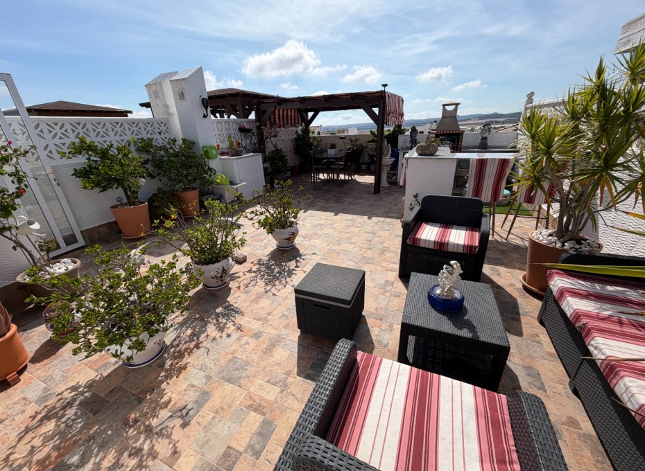 Herverkoop - Appartement -
Orihuela - Entre Naranjos Vistabella