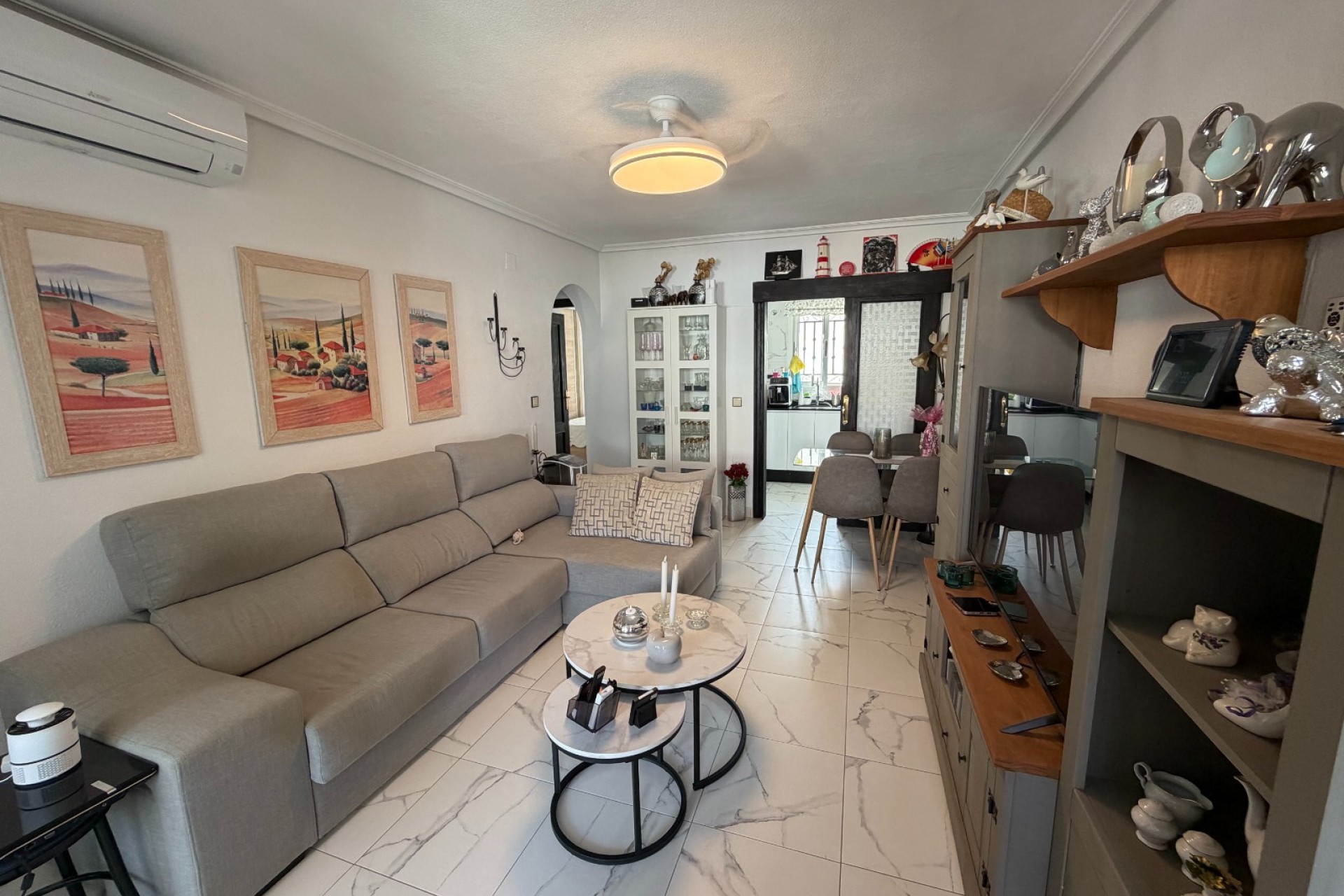 Herverkoop - Appartement -
Orihuela - Entre Naranjos Vistabella