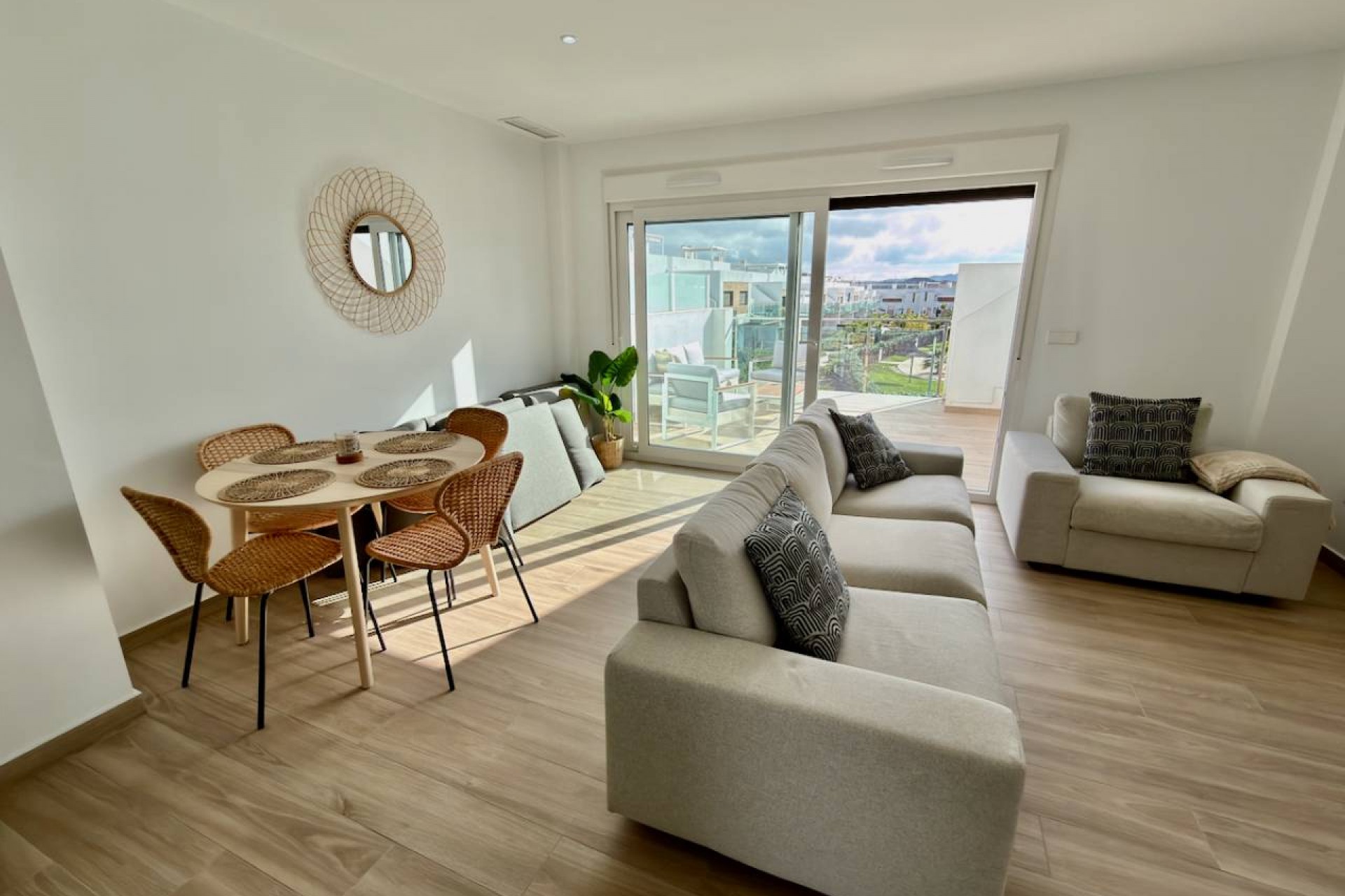 Herverkoop - Appartement -
Orihuela - Vistabella