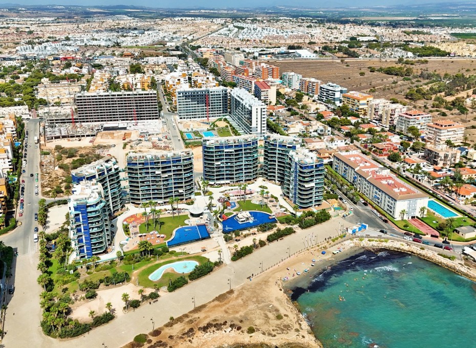 Herverkoop - Appartement -
Punta Prima