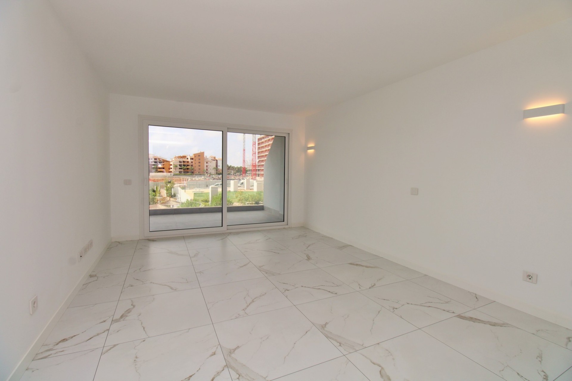 Herverkoop - Appartement -
Punta Prima