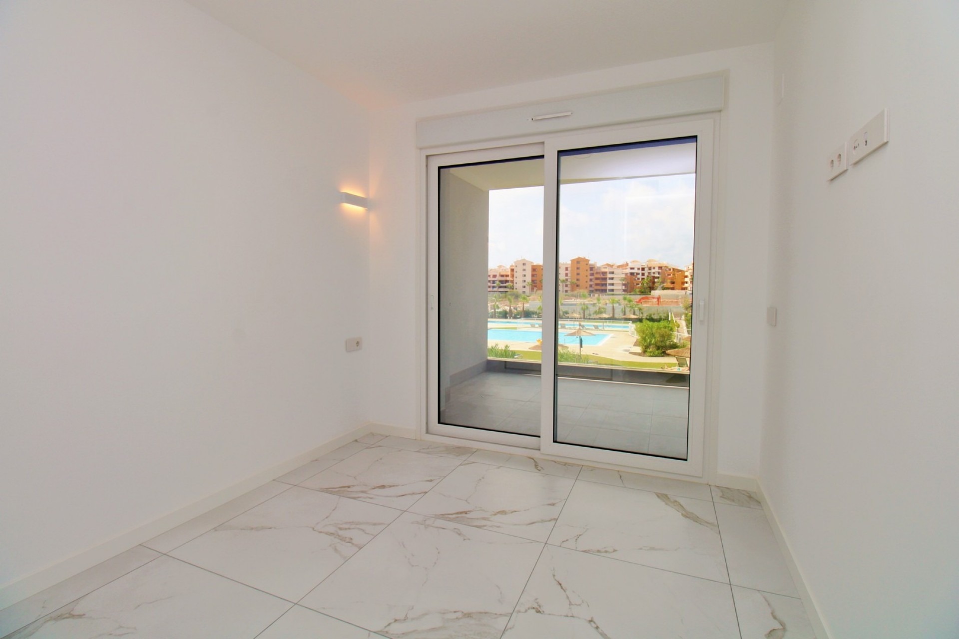 Herverkoop - Appartement -
Punta Prima