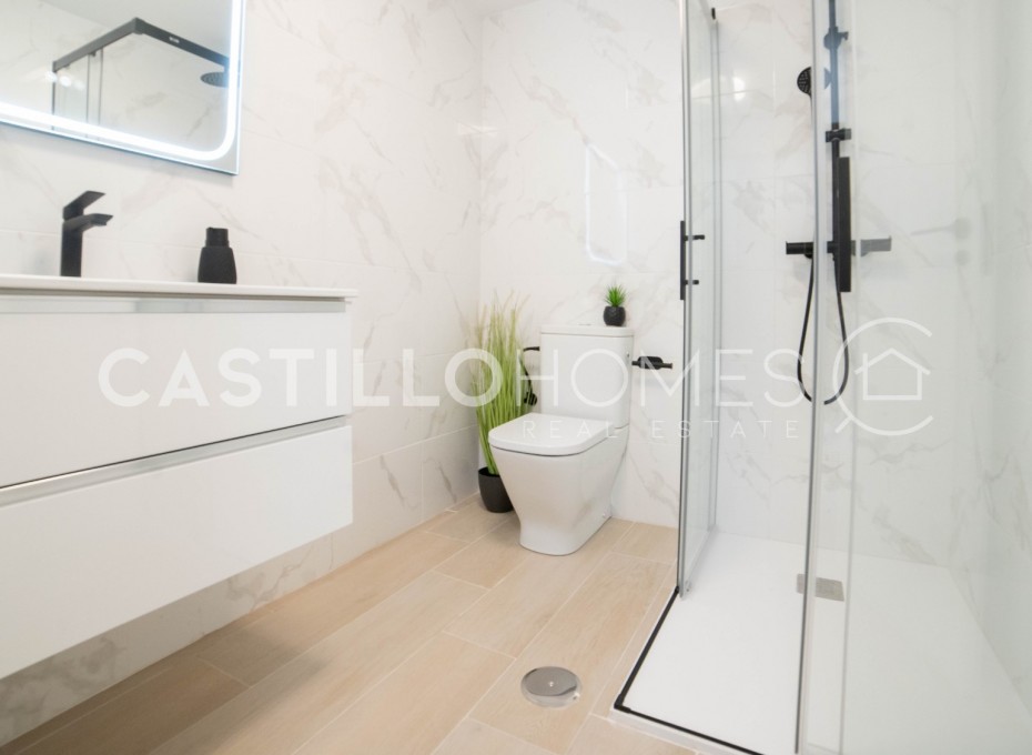 Herverkoop - Appartement -
Torre del moro