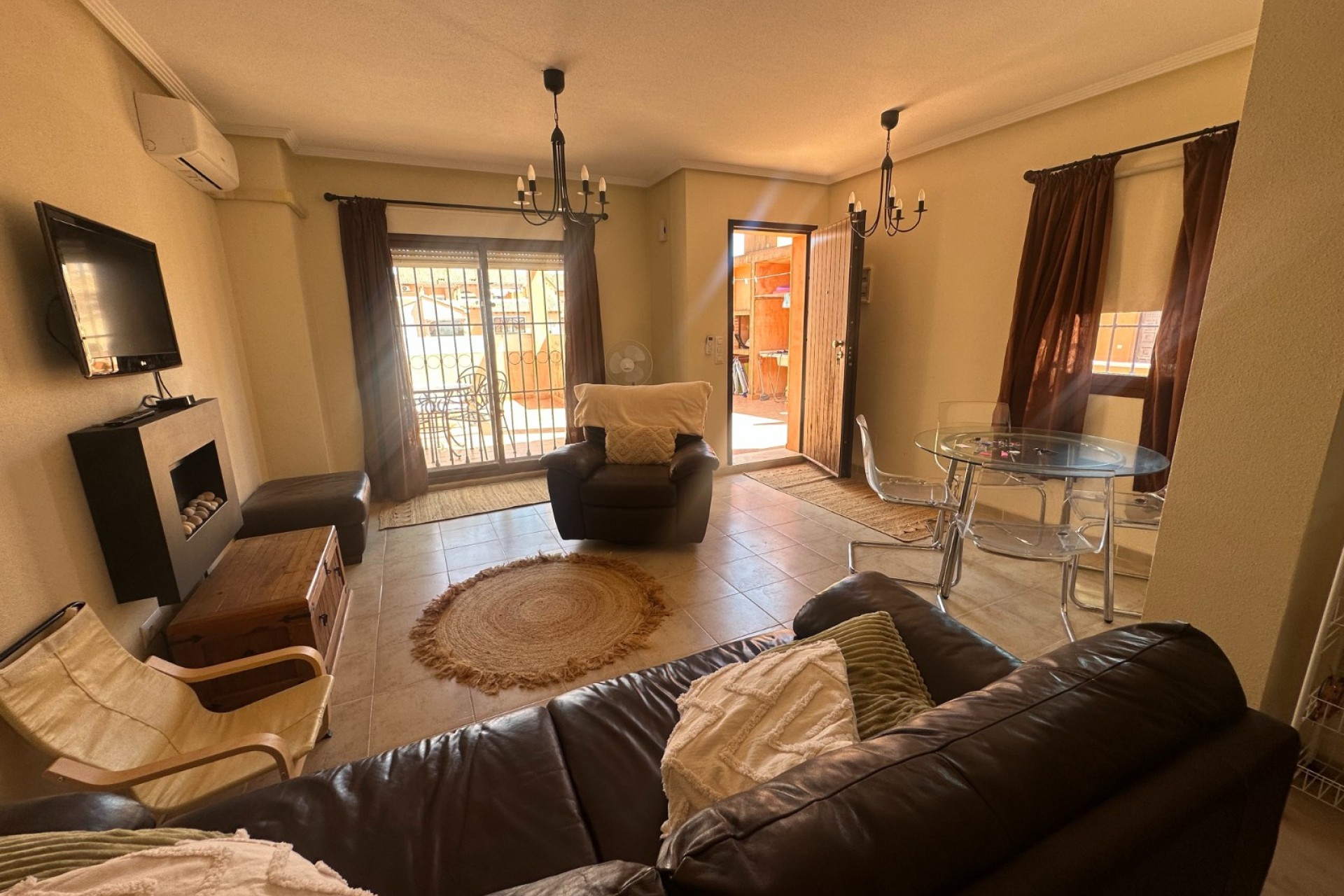 Herverkoop - Appartement -
Torrevieja - Aguas Nuevas
