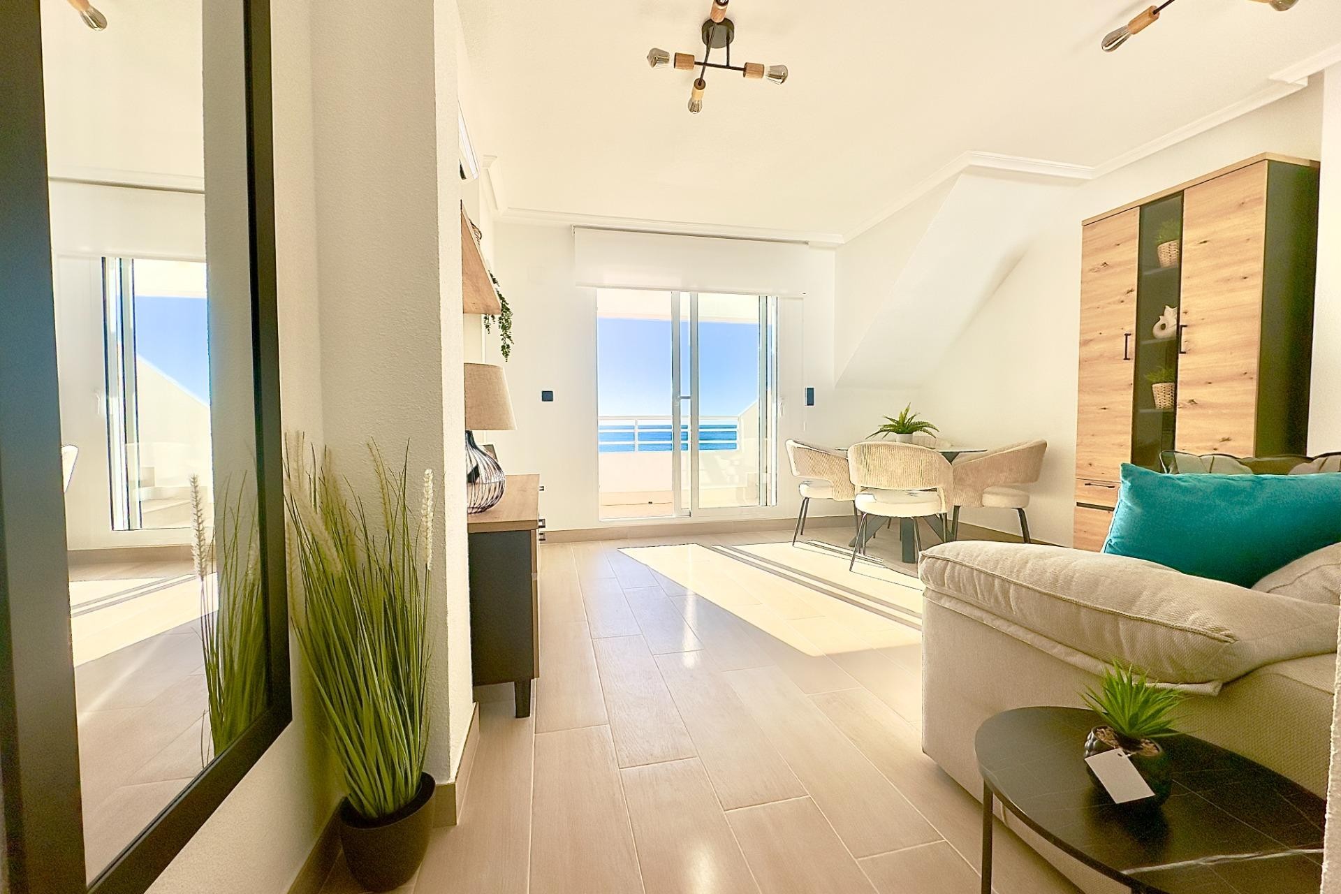 Herverkoop - Appartement -
Torrevieja - Cabo Cervera