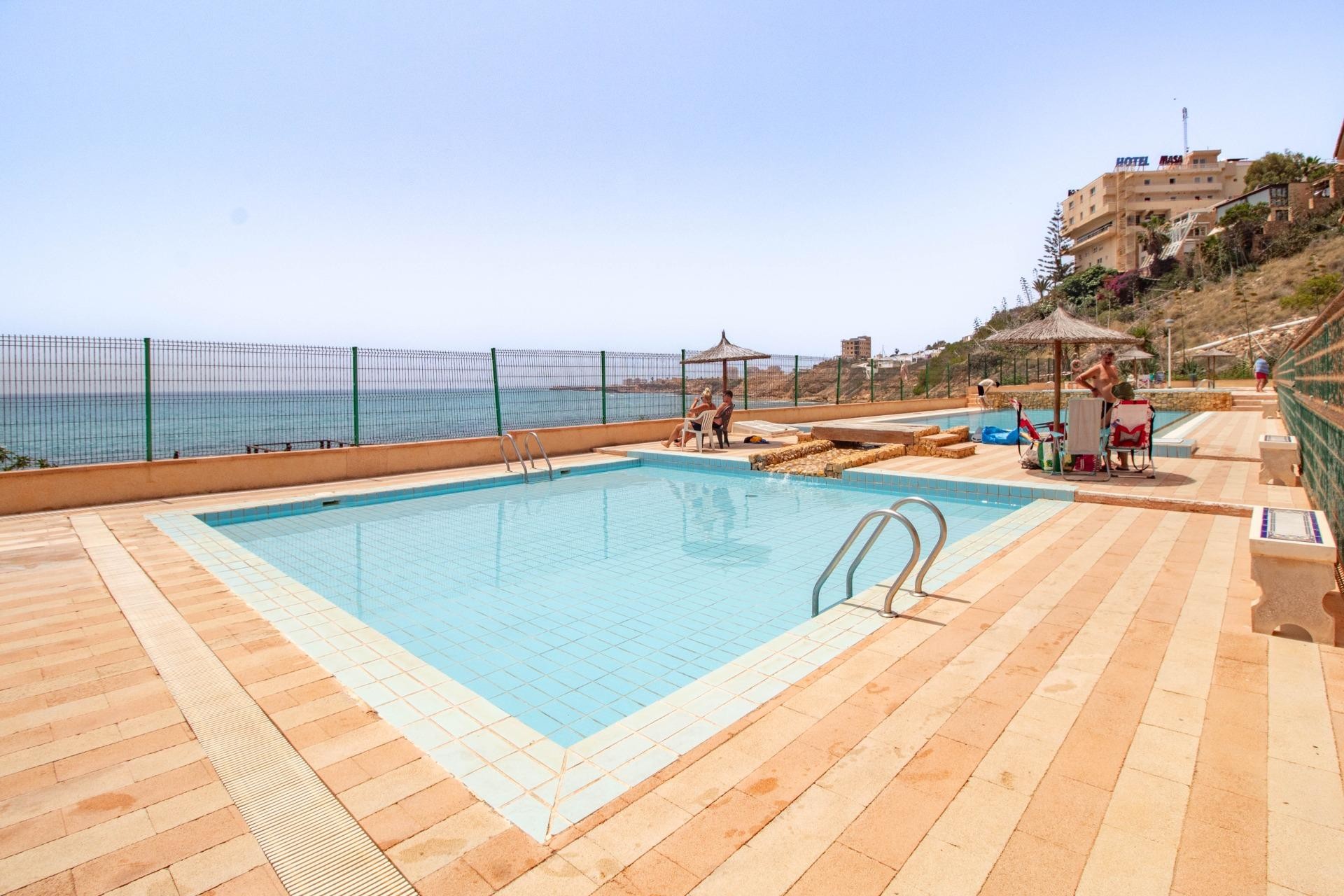 Herverkoop - Appartement -
Torrevieja - Cabo Cervera