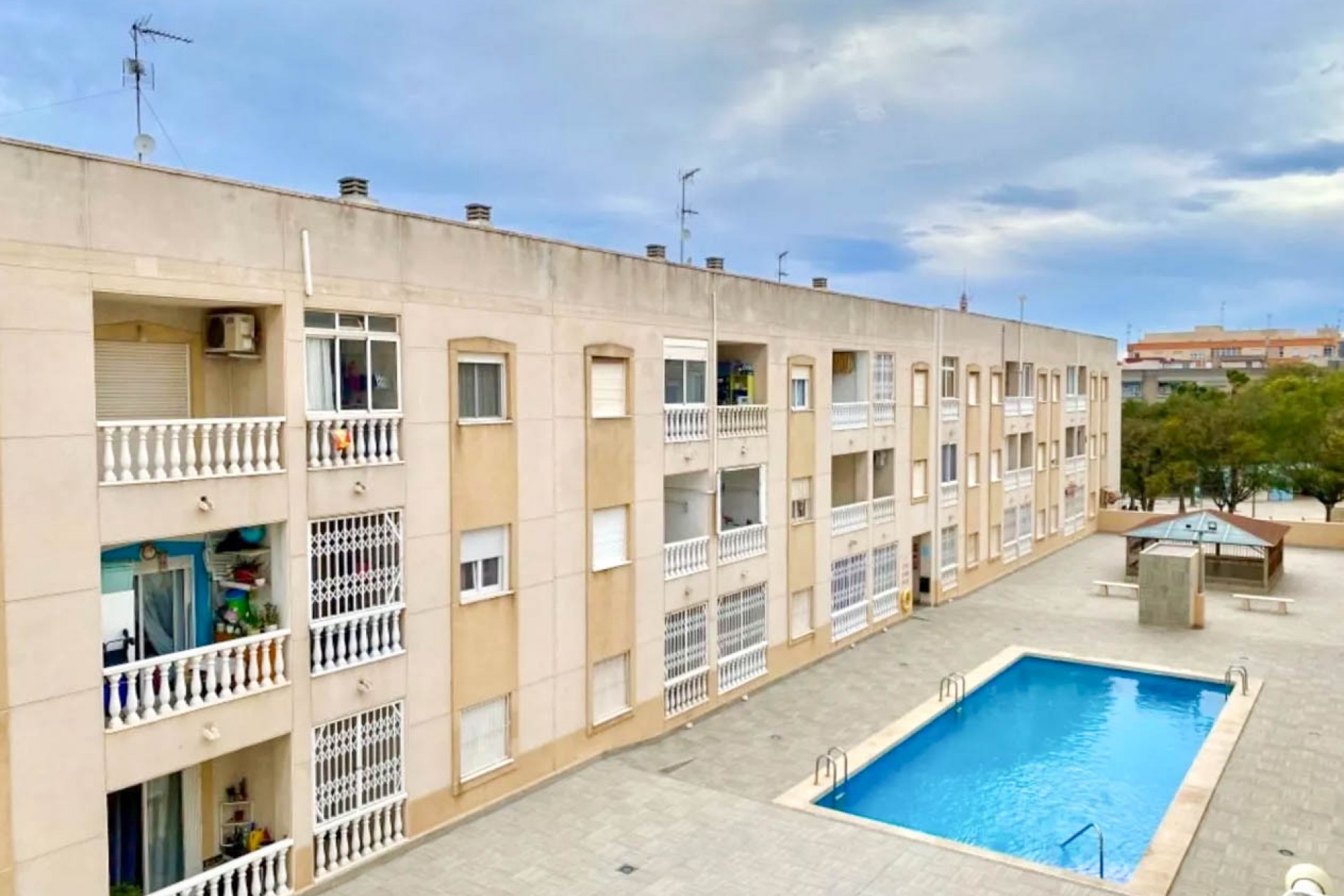 Herverkoop - Appartement -
Torrevieja - Center