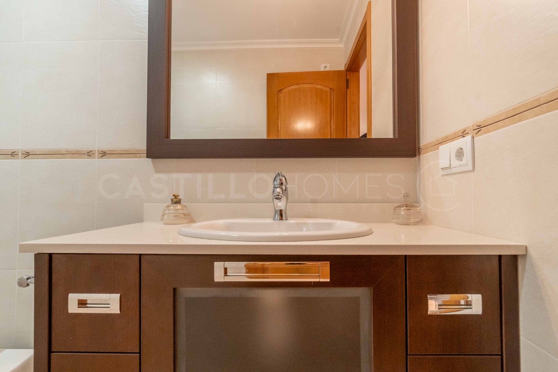 Herverkoop - Appartement -
Torrevieja - Centro