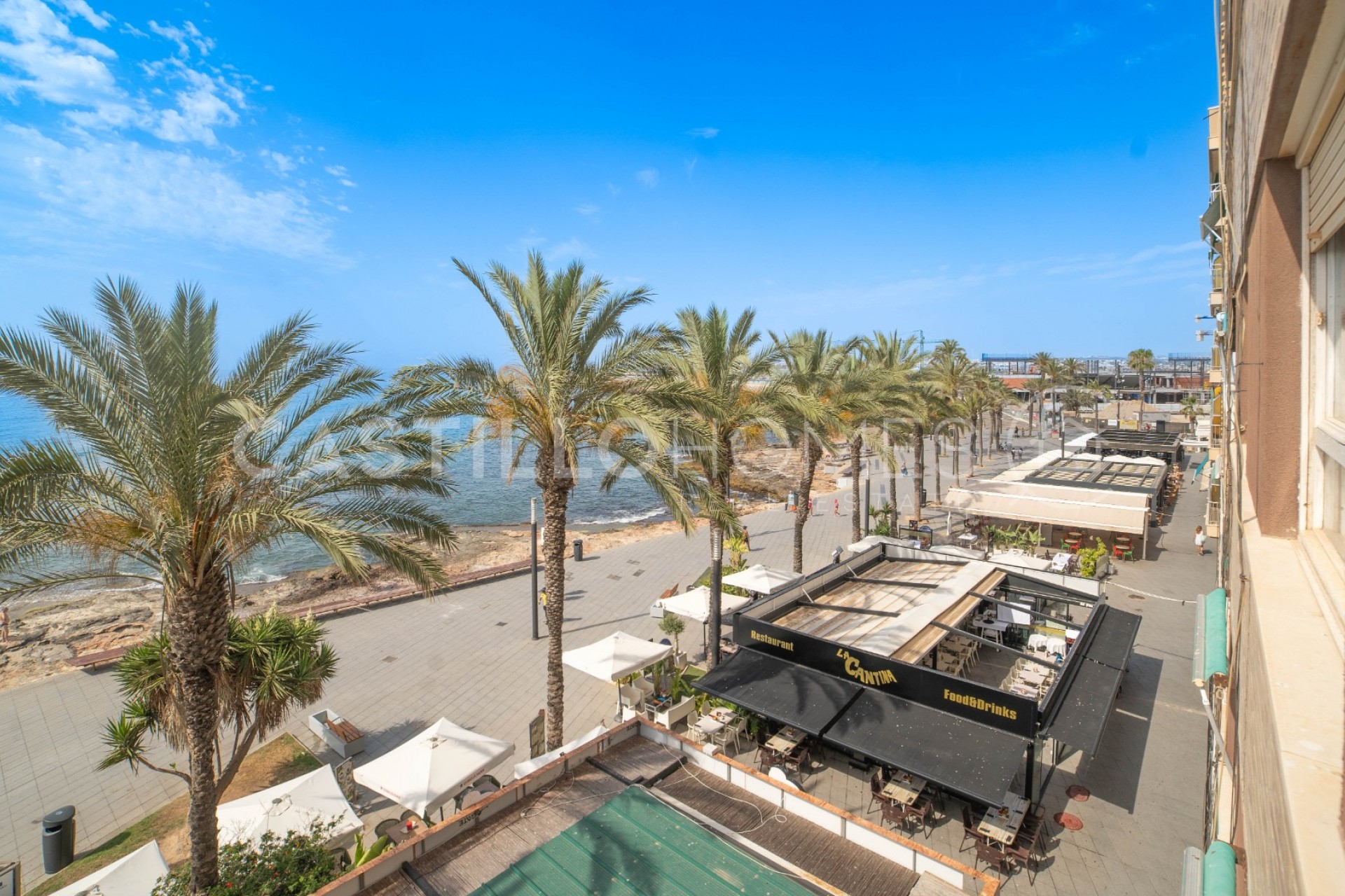 Herverkoop - Appartement -
Torrevieja - Centro