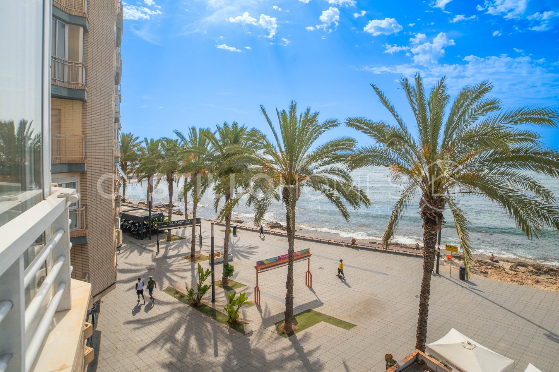 Herverkoop - Appartement -
Torrevieja - Centro