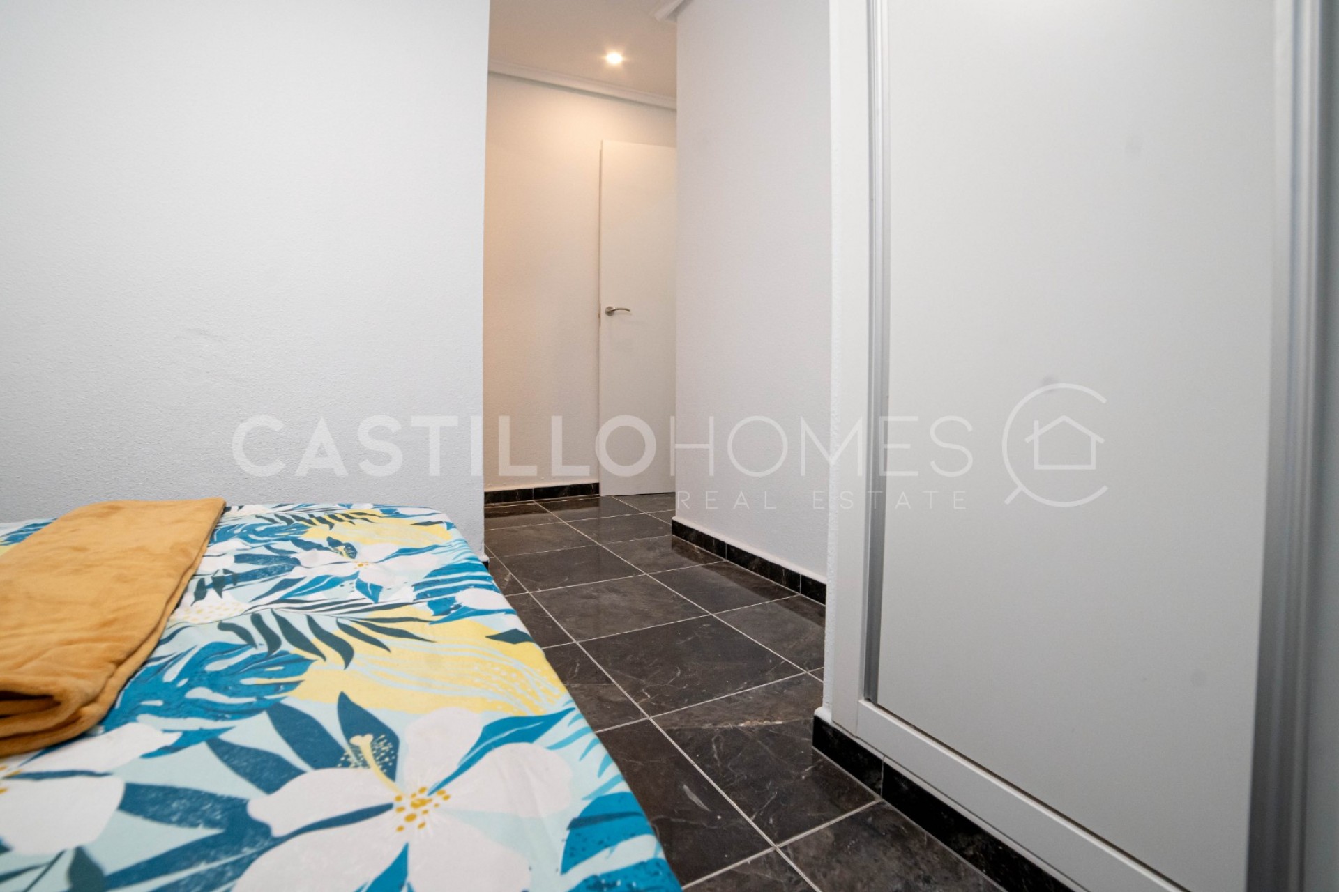 Herverkoop - Appartement -
Torrevieja - Centro