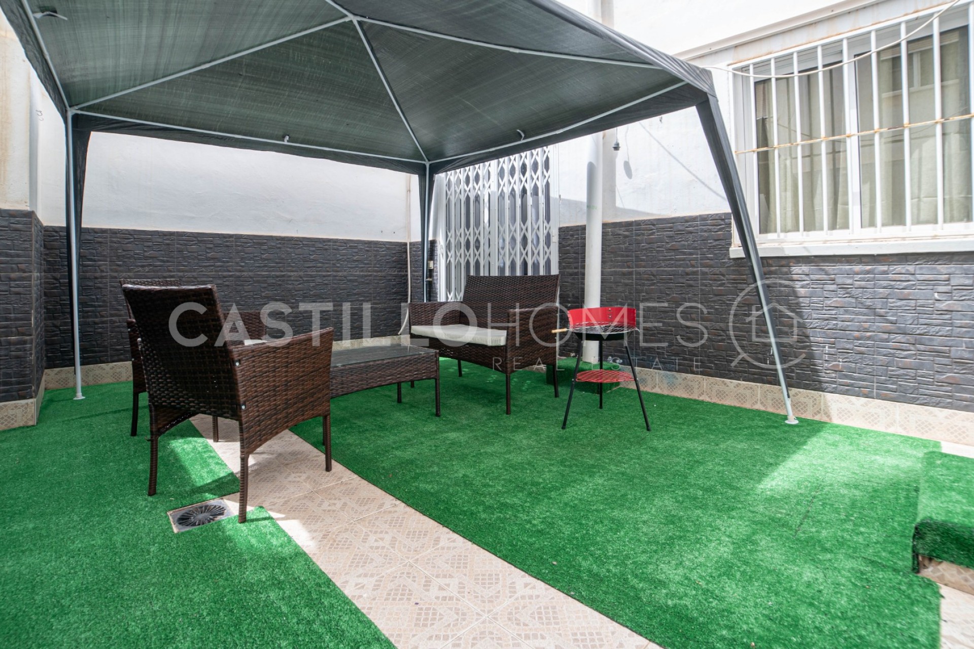 Herverkoop - Appartement -
Torrevieja - Centro