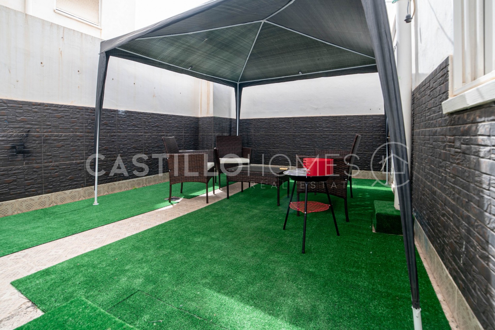 Herverkoop - Appartement -
Torrevieja - Centro