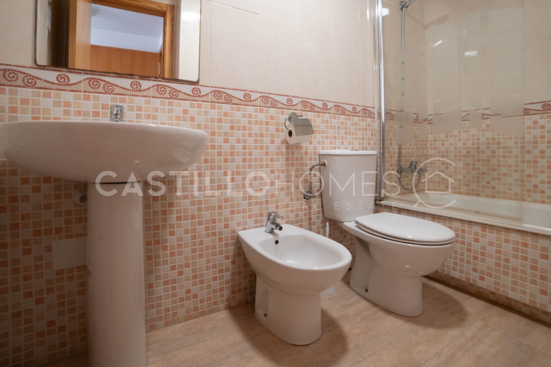 Herverkoop - Appartement -
Torrevieja - Centro