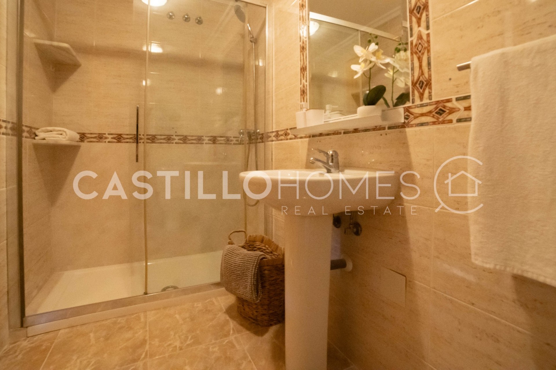 Herverkoop - Appartement -
Torrevieja - Centro