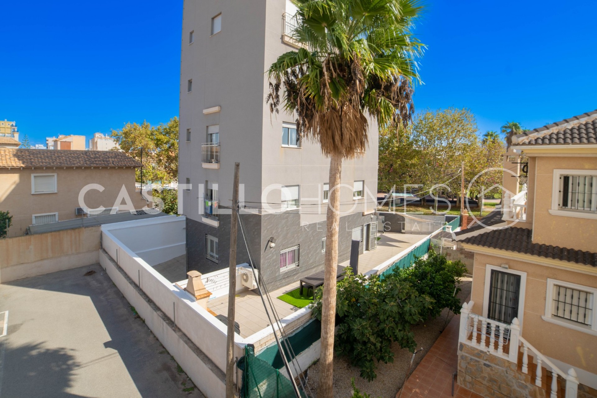 Herverkoop - Appartement -
Torrevieja - Centro