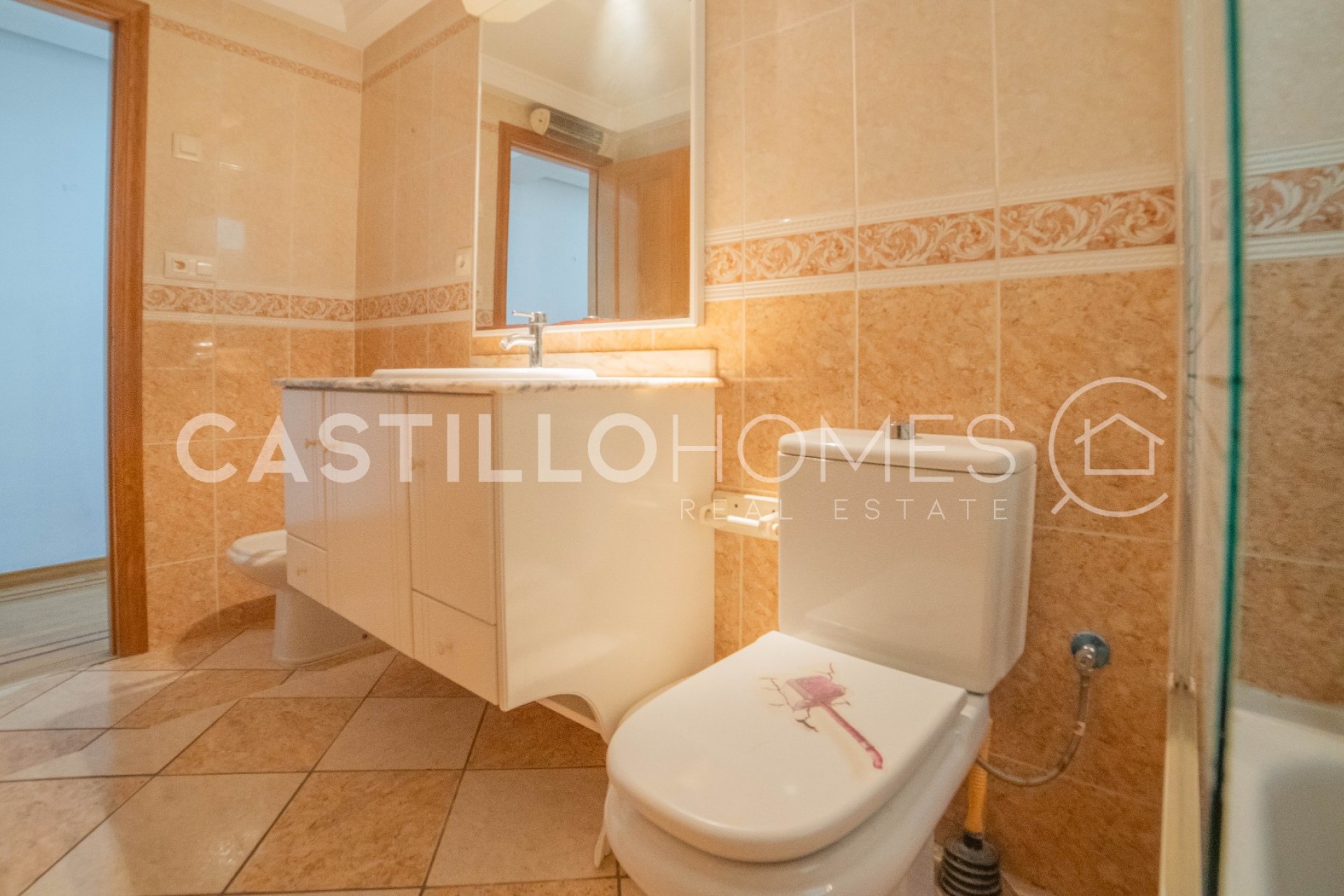 Herverkoop - Appartement -
Torrevieja - Centro