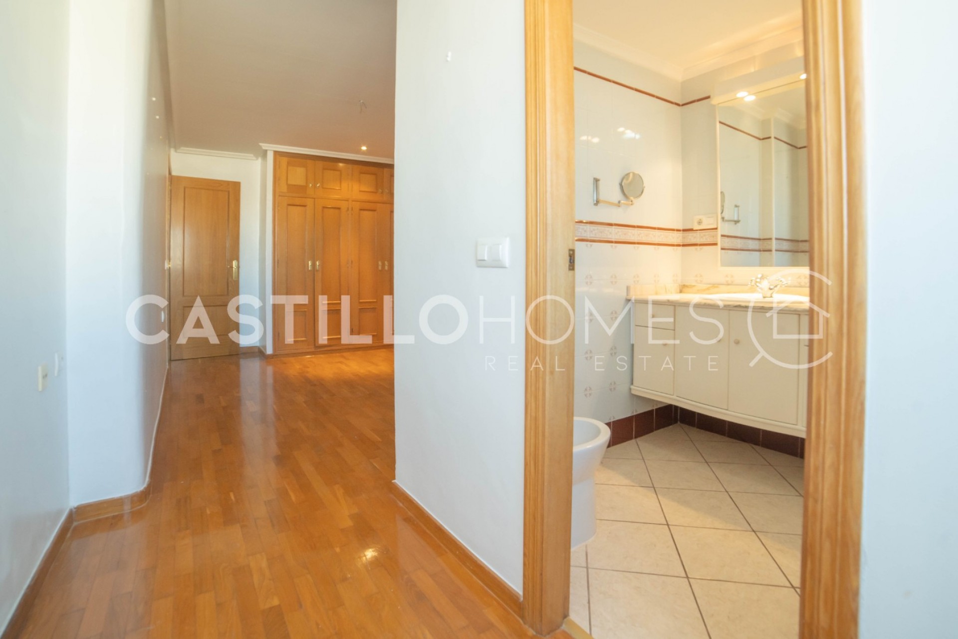 Herverkoop - Appartement -
Torrevieja - Centro