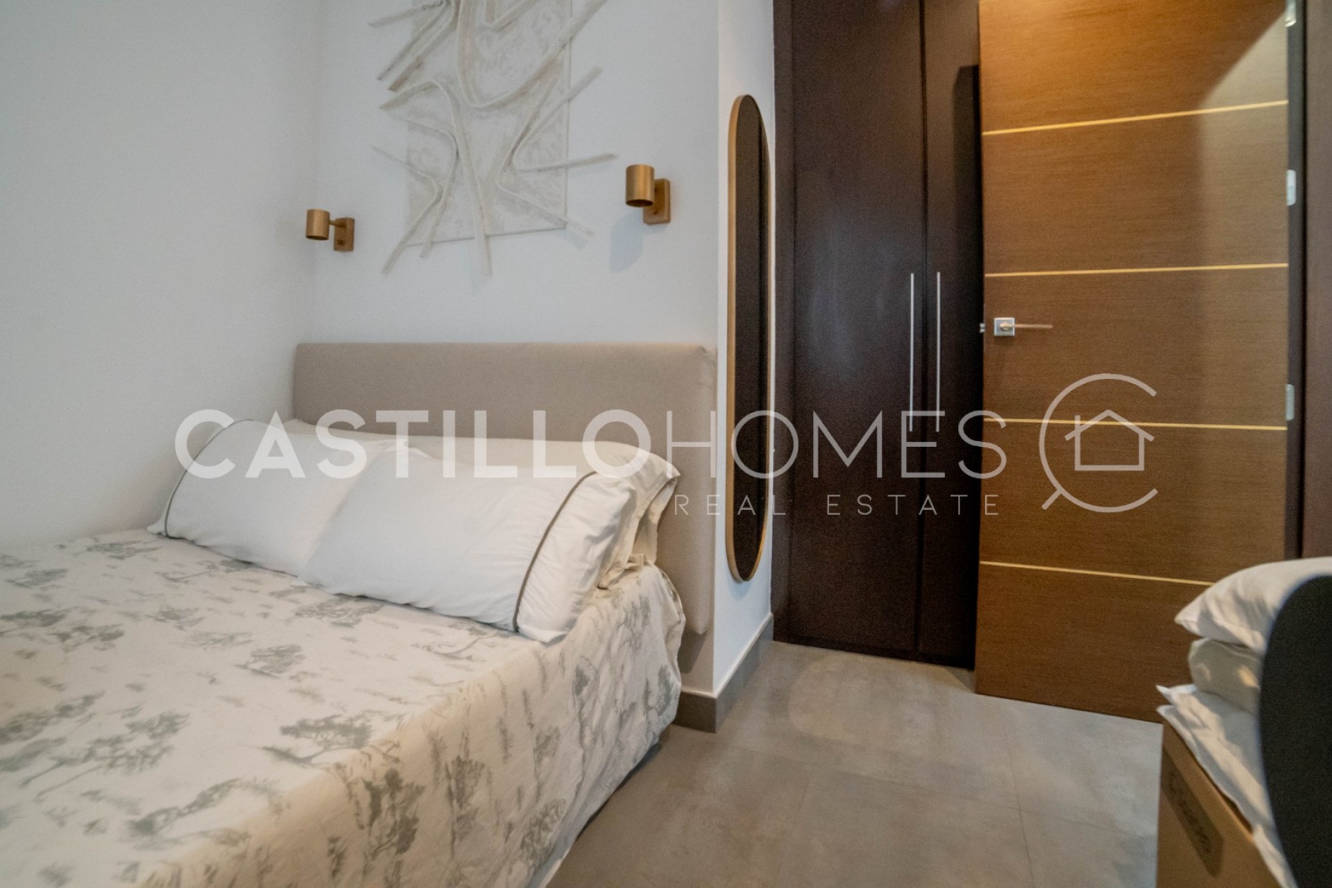 Herverkoop - Appartement -
Torrevieja - Centro
