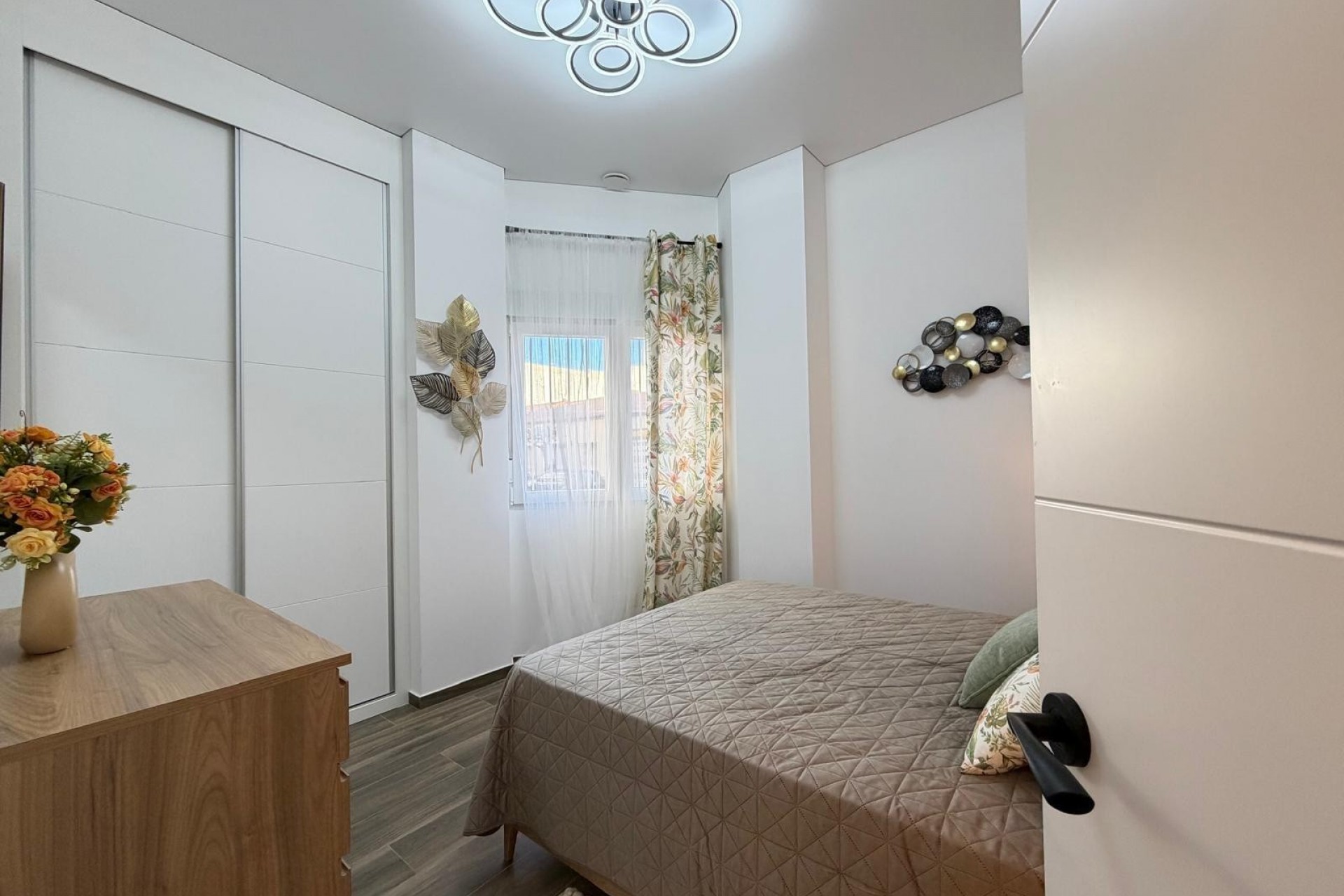 Herverkoop - Appartement -
Torrevieja - Centro