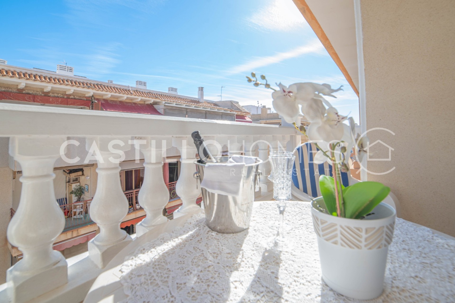 Herverkoop - Appartement -
Torrevieja - Centro