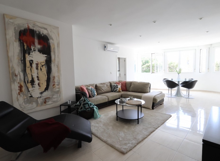 Herverkoop - Appartement -
Torrevieja - Centro