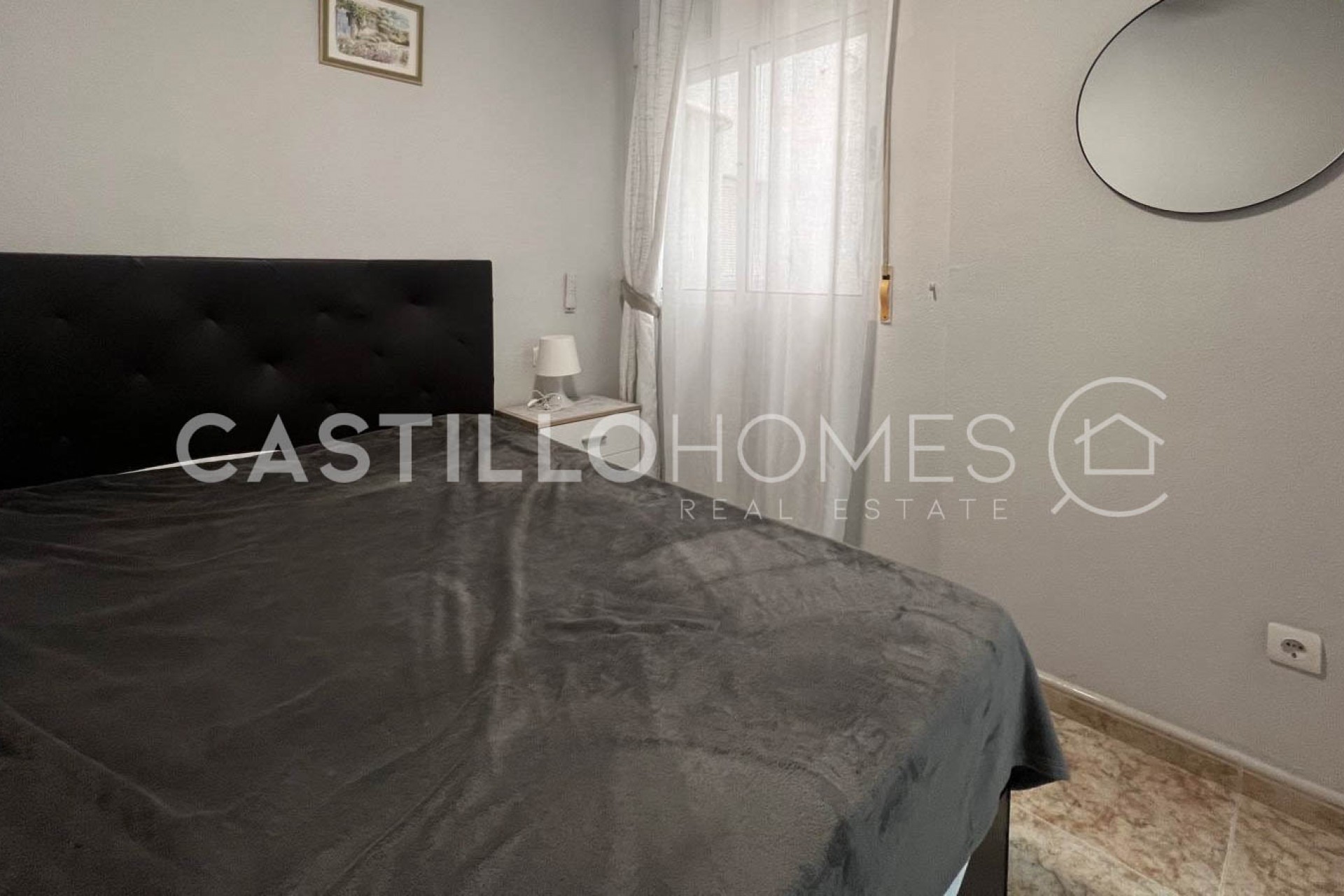 Herverkoop - Appartement -
Torrevieja - Centro