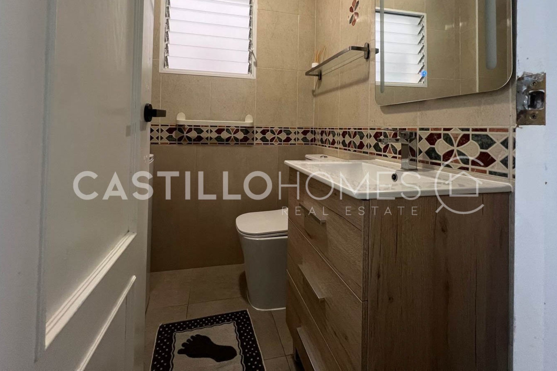 Herverkoop - Appartement -
Torrevieja - Centro