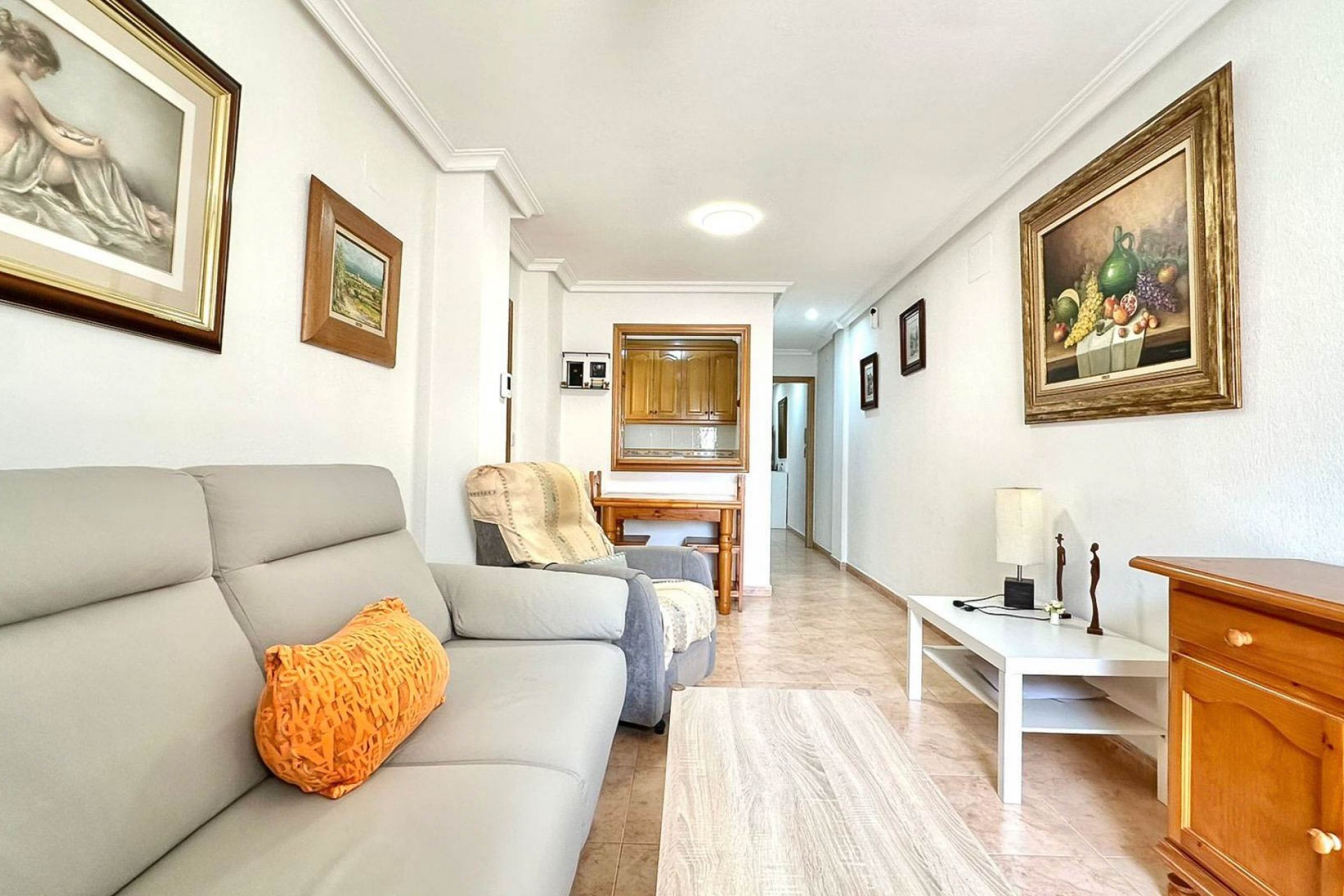 Herverkoop - Appartement -
Torrevieja - Centro