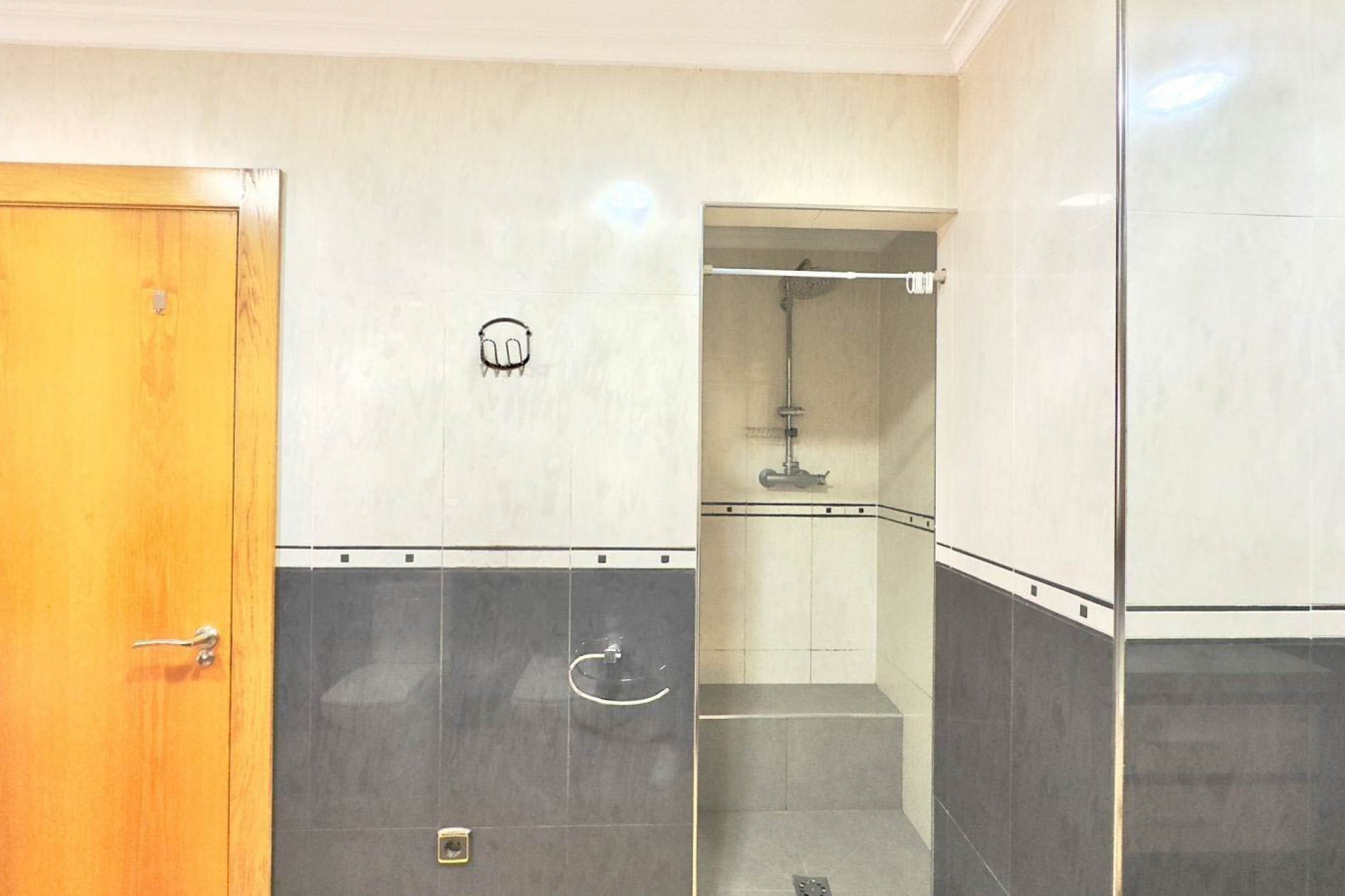 Herverkoop - Appartement -
Torrevieja - Centro