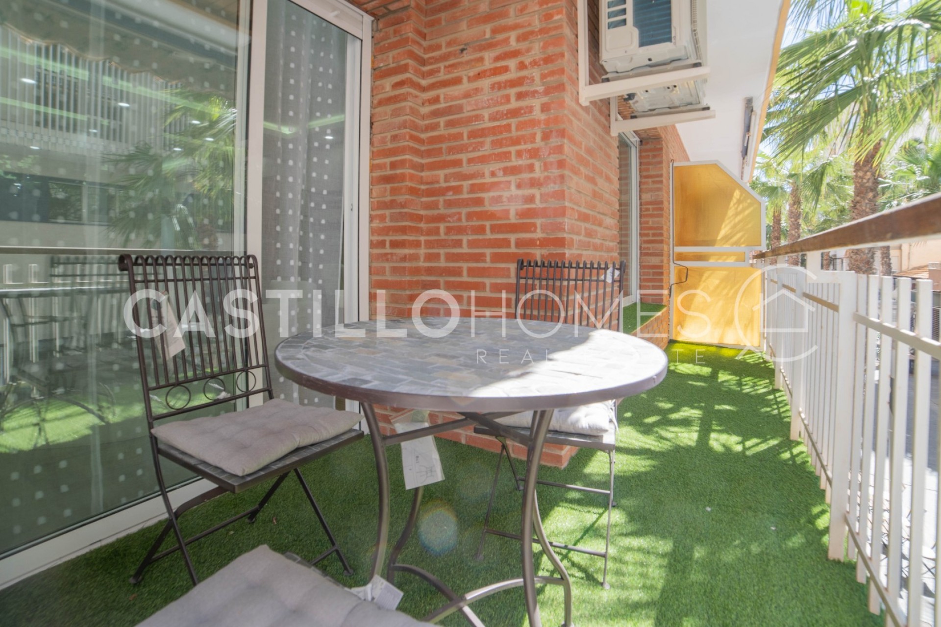 Herverkoop - Appartement -
Torrevieja - Centro