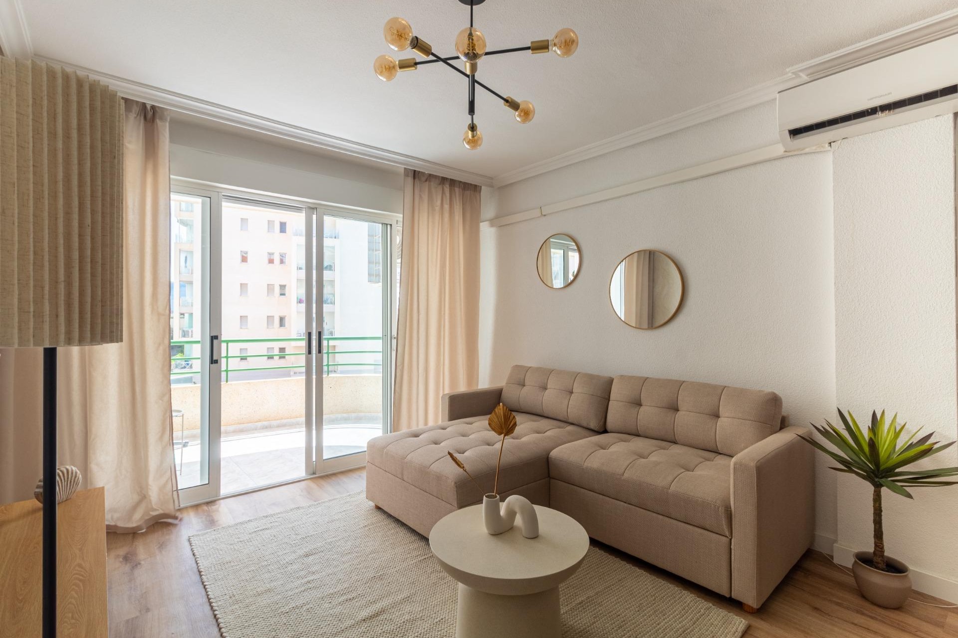 Herverkoop - Appartement -
Torrevieja - La Mata pueblo