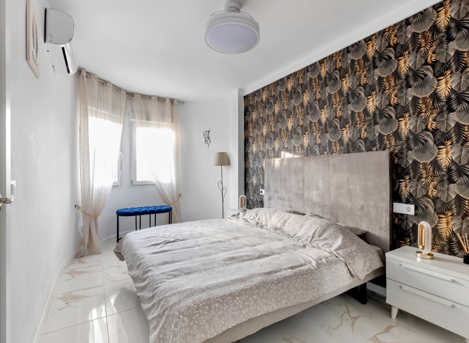 Herverkoop - Appartement -
Torrevieja - La Mata