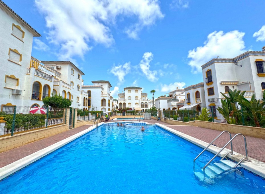 Herverkoop - Appartement -
Torrevieja - La Mata