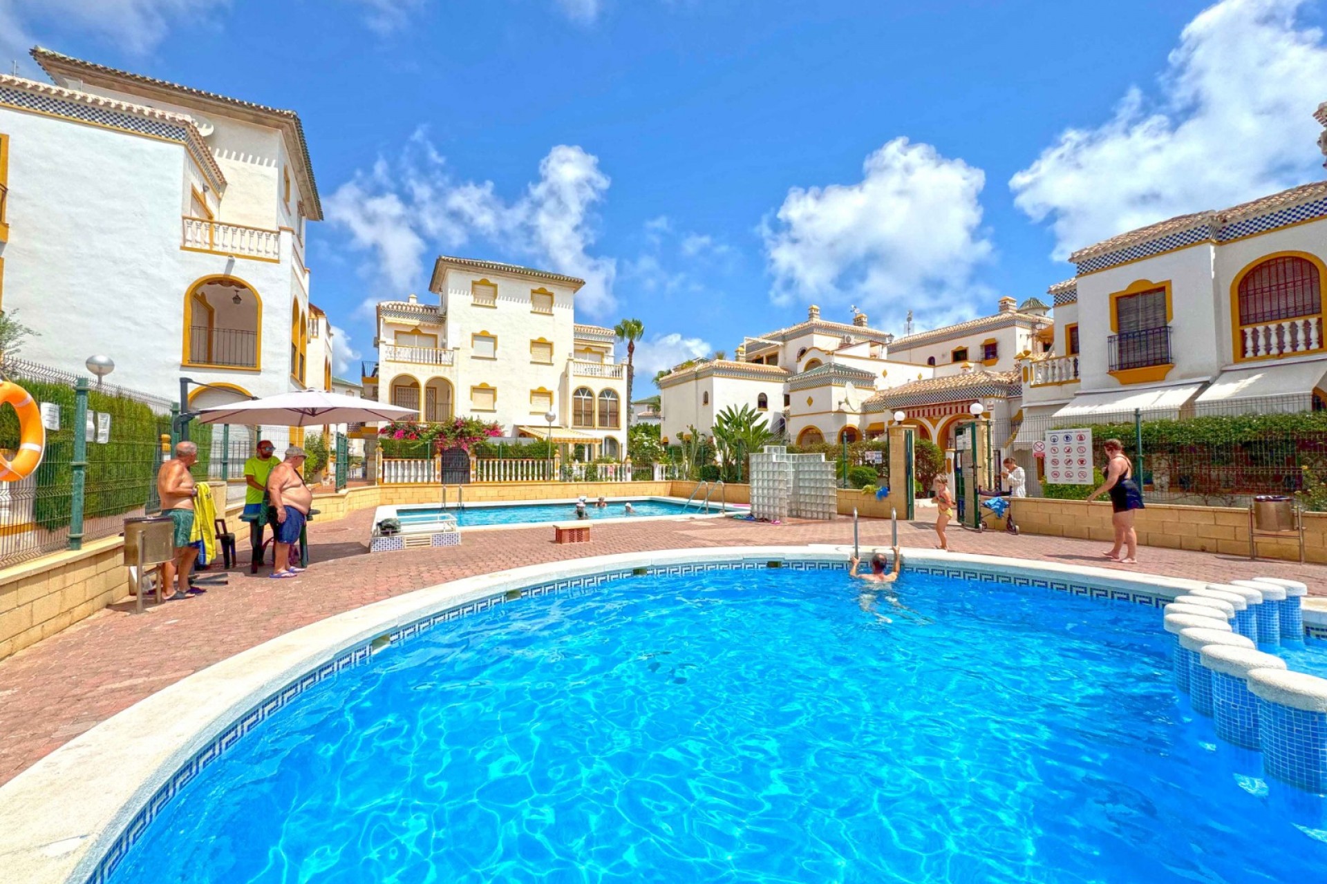 Herverkoop - Appartement -
Torrevieja - La Mata