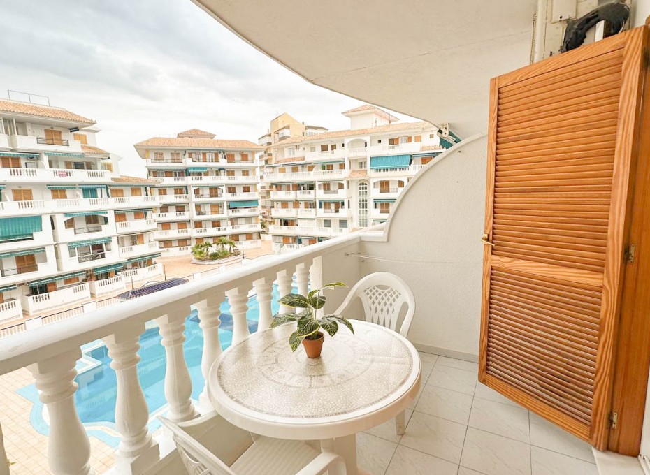 Herverkoop - Appartement -
Torrevieja - La Mata