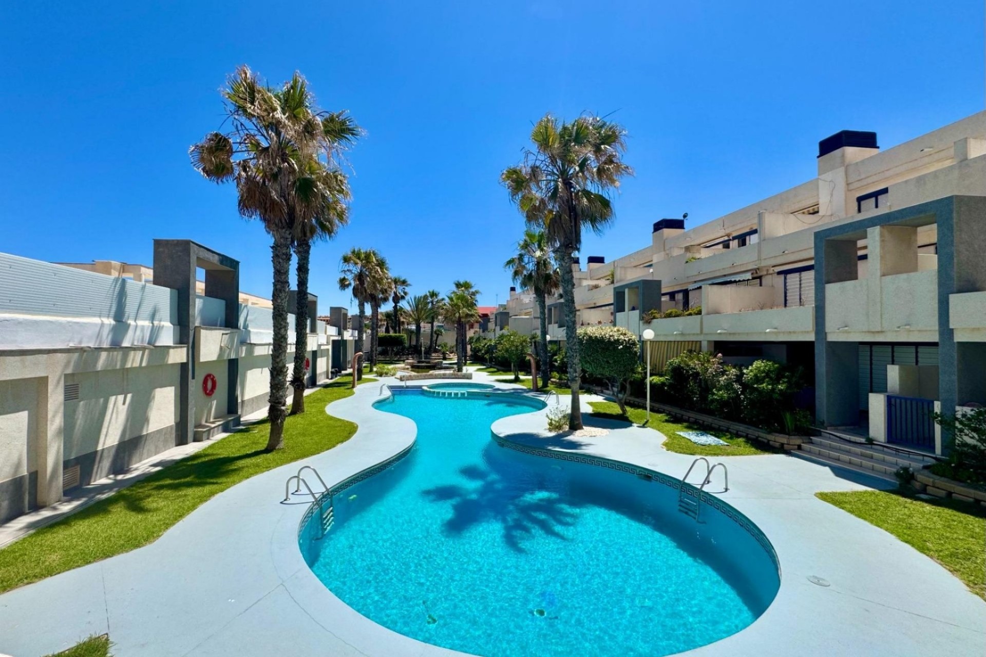 Herverkoop - Appartement -
Torrevieja - La Mata