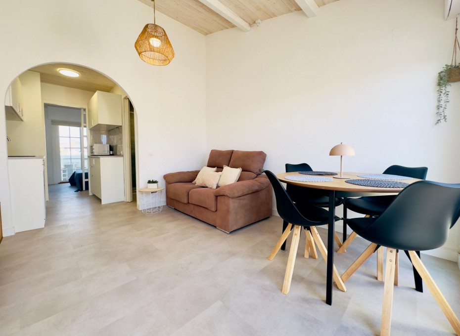 Herverkoop - Appartement -
Torrevieja - Los Frutales