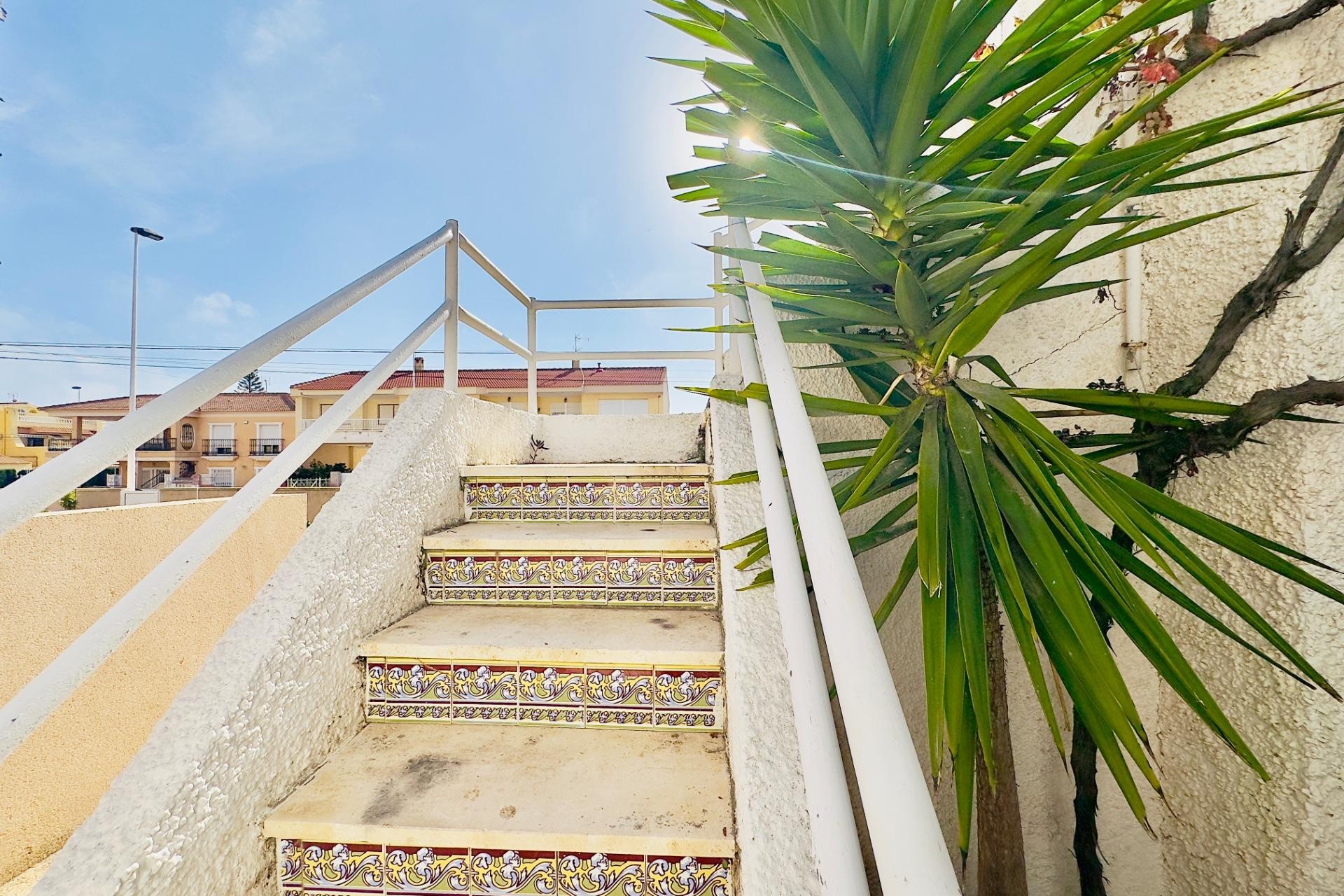 Herverkoop - Appartement -
Torrevieja - Los Frutales