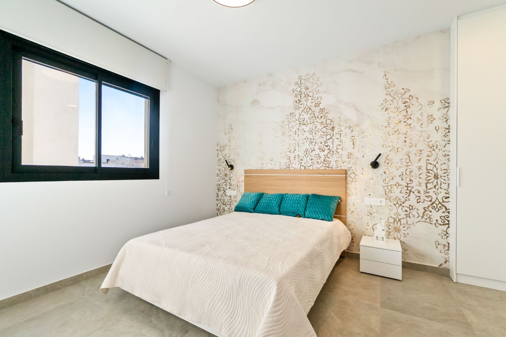 Herverkoop - Appartement -
Torrevieja - Playa de El Cura